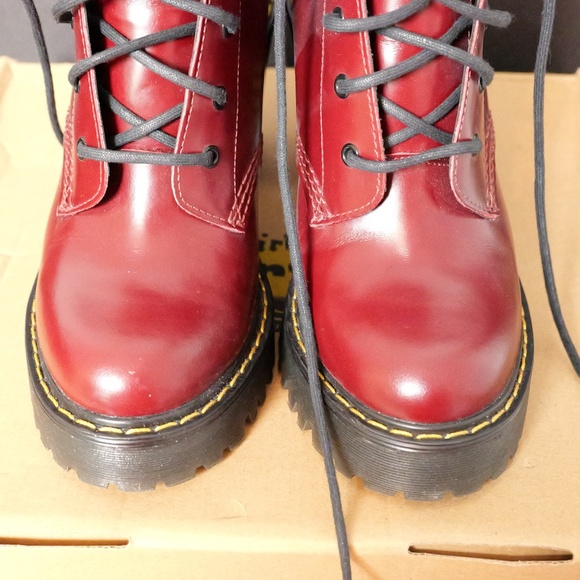 NEW* Dr. Marten Persephone boots in cherry Size 6 - Picture 5 of 11